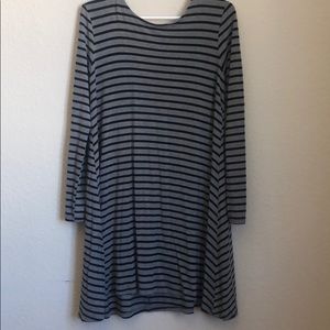 Old navy long sleeve shift dress